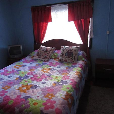 Hostal Y Cabanas Peumayen Puerto Guadal Dış mekan fotoğraf