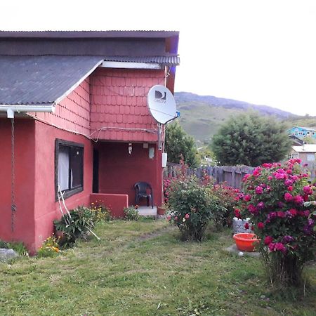 Hostal Y Cabanas Peumayen Puerto Guadal Dış mekan fotoğraf